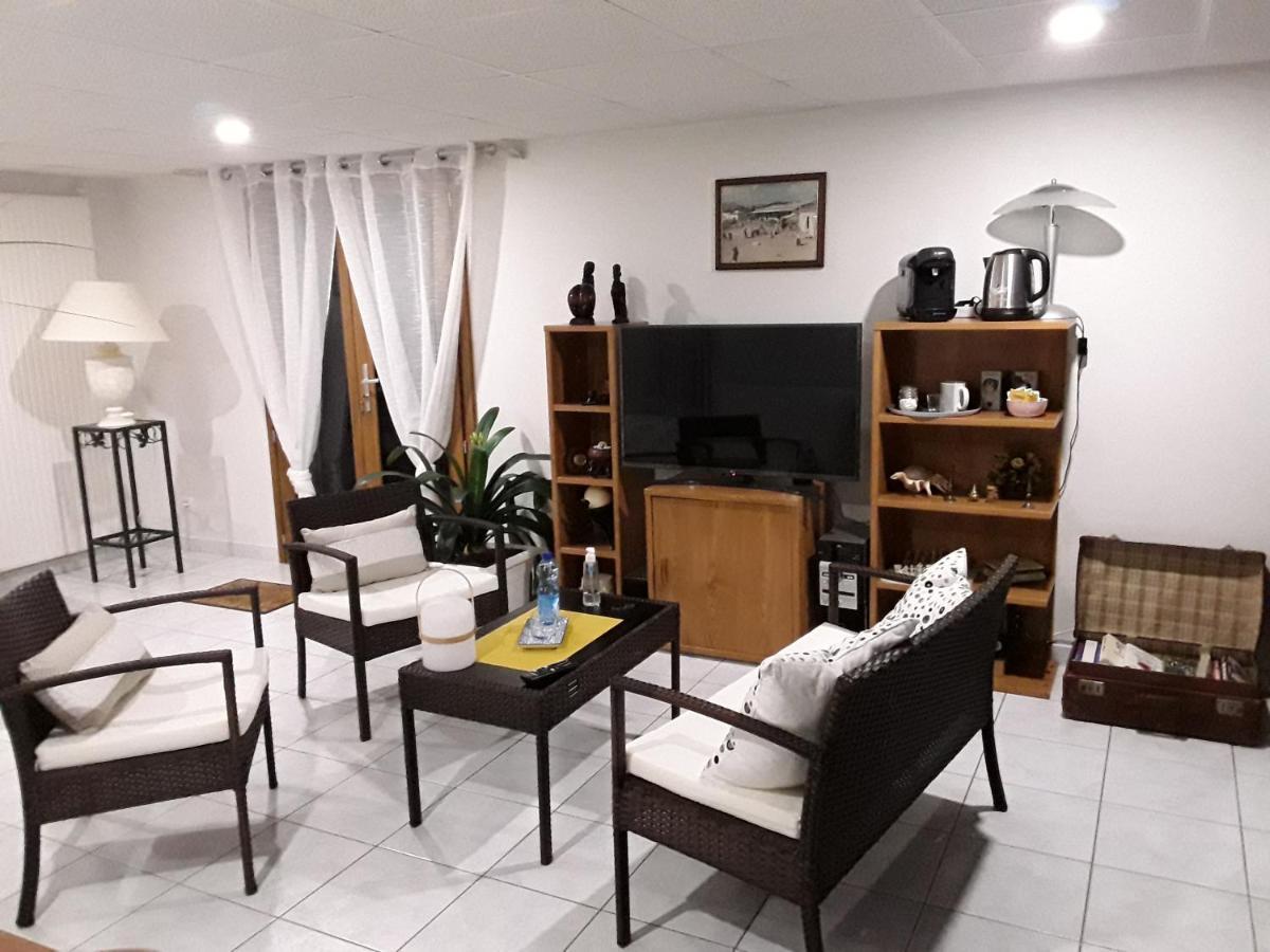 Suite Hauteurs De Vichy Creuzier-le-Vieux Kültér fotó